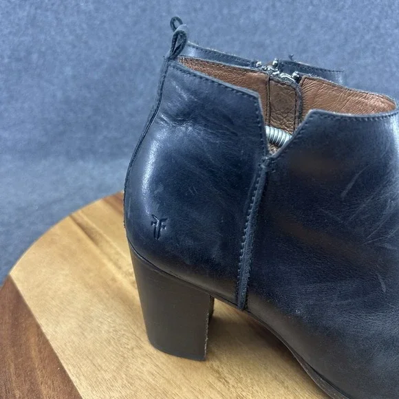 Frye Boots Womens 8.5 Meghan Ankle Bootie Black Round Toe Block Heels 3476790 - Picture 4 of 12